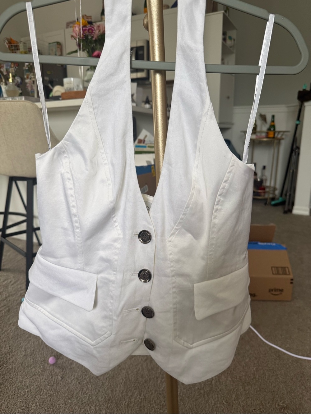 New with tags bebe White Button-Front Sleeveless Vest